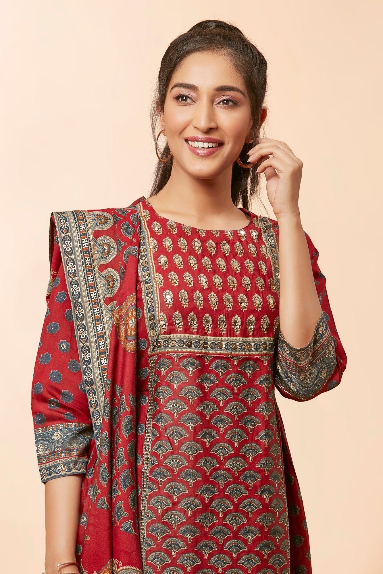 Urban Mystic Maroon  Colored Kurta Set In Muslin Silk