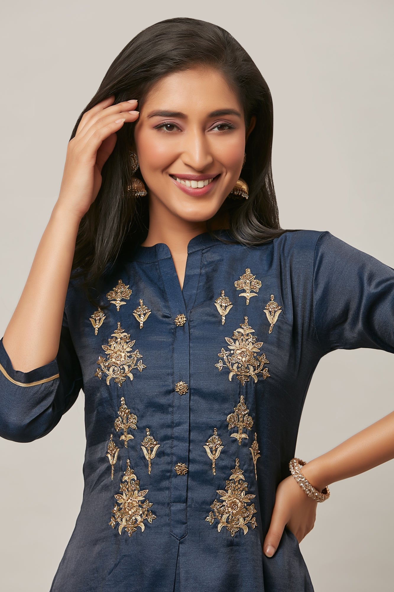 Urban Mystic Navy Blue Long Embroidered Kurta