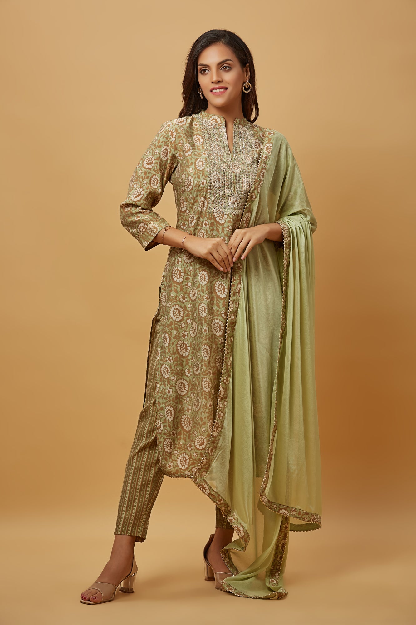 Urban Mystic Green Silk Embroidered Kurti Set With Pant And Dupatta