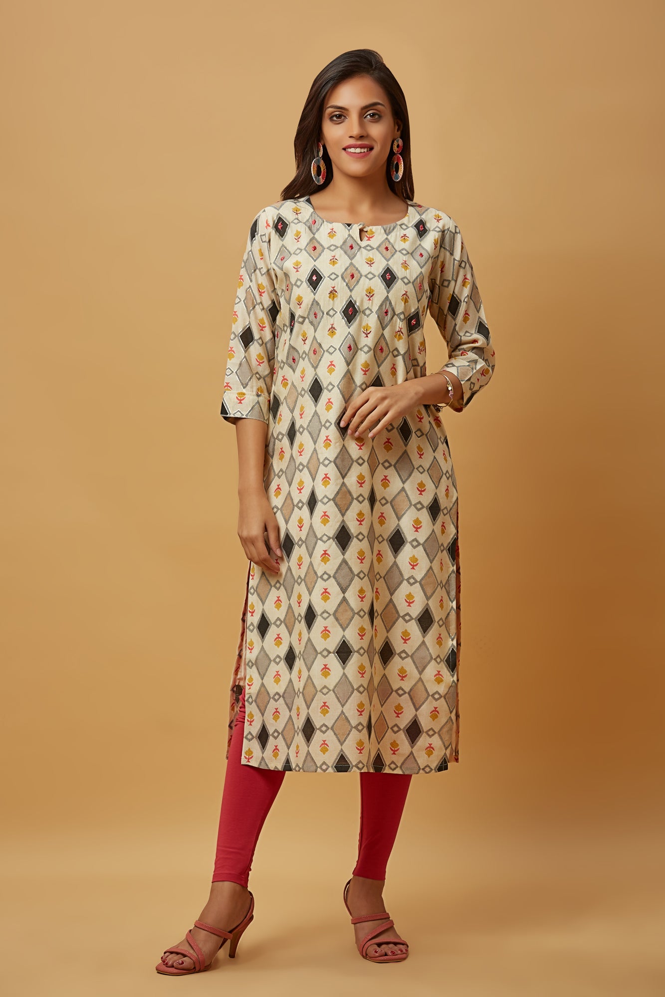 Urban Mystic Cream Diamond Shape Embroidered Kurta With Dupatta